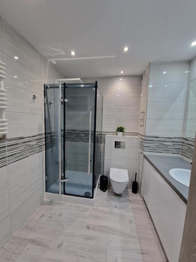 شقة Apartament Pastelowy سفينويتشي المظهر الخارجي الصورة