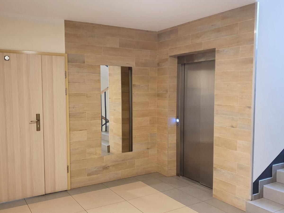 شقة Apartament Pastelowy سفينويتشي المظهر الخارجي الصورة